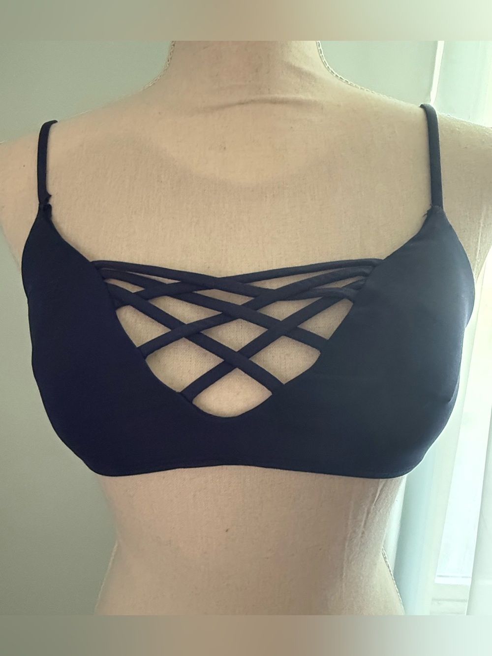 L*Space Navy Blue Strappy Criss-Cross Adjustable Bikini Top / Small / HAS FLAW!